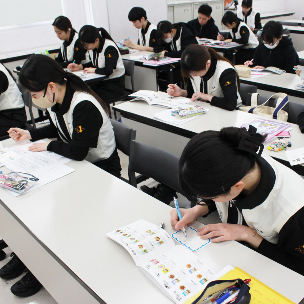 １年生、POPの作成！